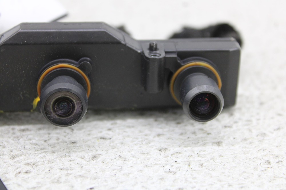 2017-2020 TESLA S Camera/projector WINDSHIELD MOUNTED CAMERA