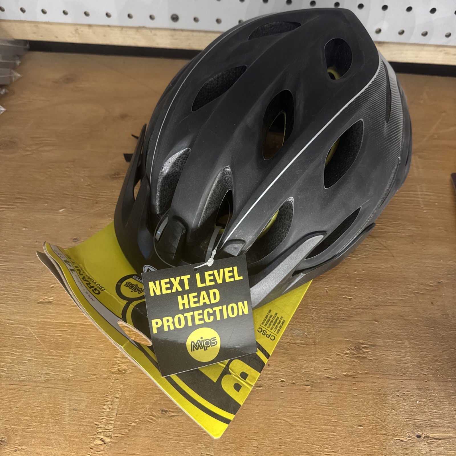 Bell - MIPS Bike Helmet Granite Adjustable Ages 14+ NWT