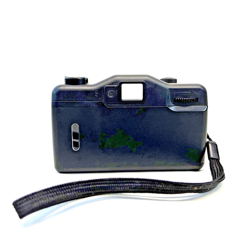 Vivitar Focus Free 35MM Point & Shoot Camera With Built-In Flash & Case