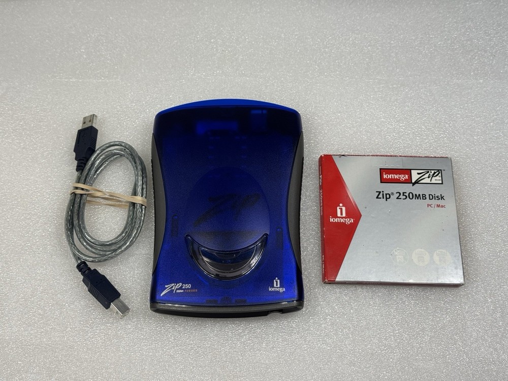 iOmega Zip 250 250MB (USB Powered) PC & Mac External Zip Drive Bundle - Working!