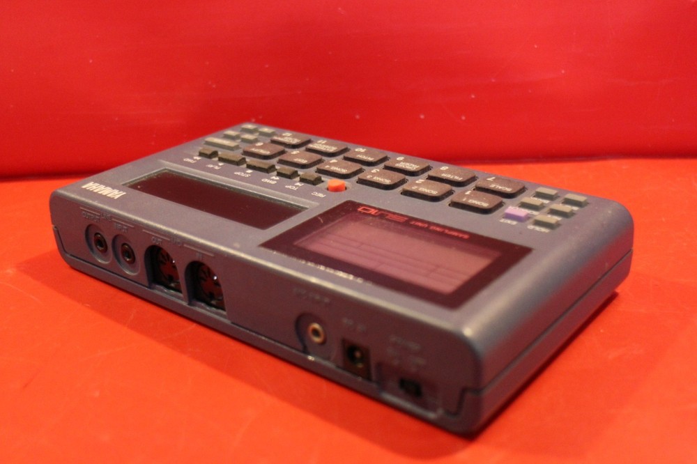 USED Yamaha SU 10 Sequencer Sampler U2901 260122