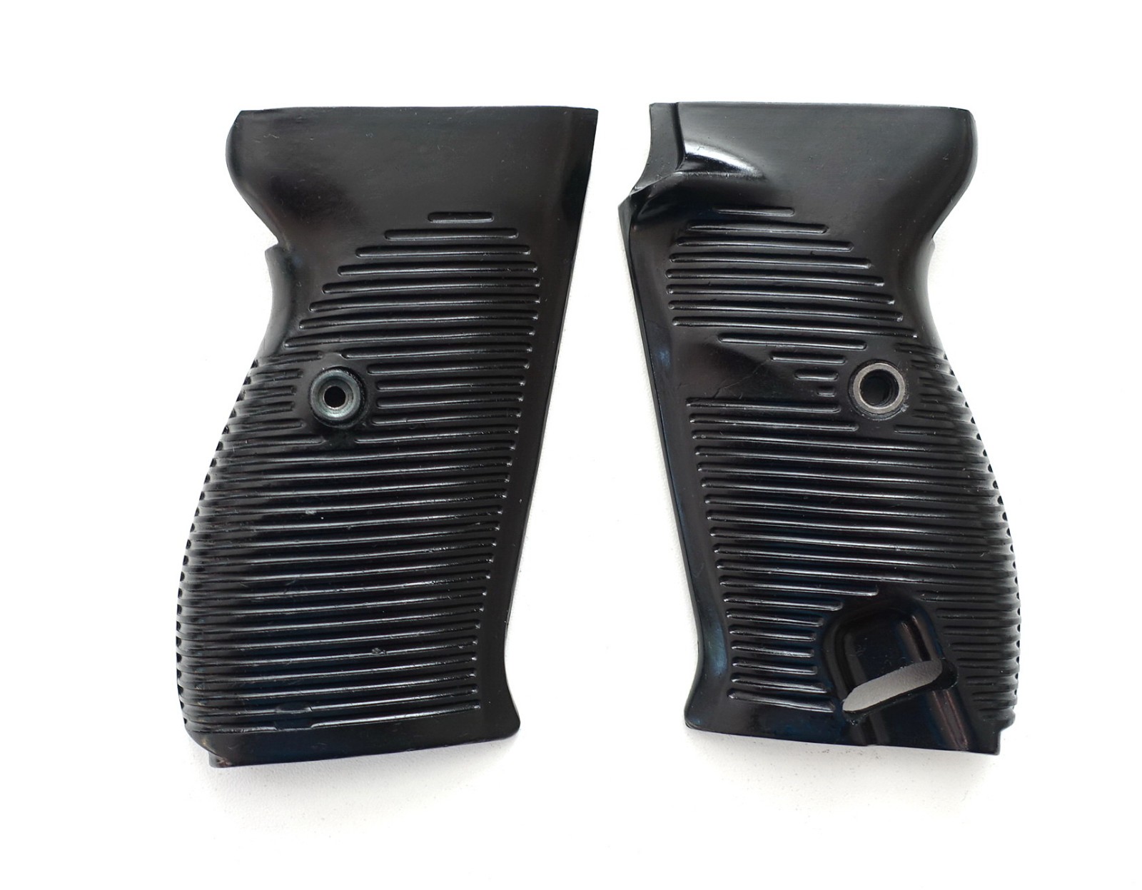 GERMAN ARMY WWII WW2 REPRO P38 P 38 GRIP COVERS BLACK