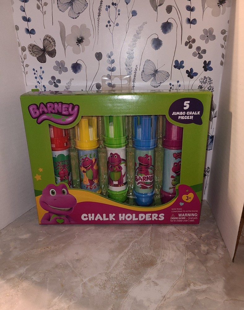 BARNEY CHALK AND HOLDERS