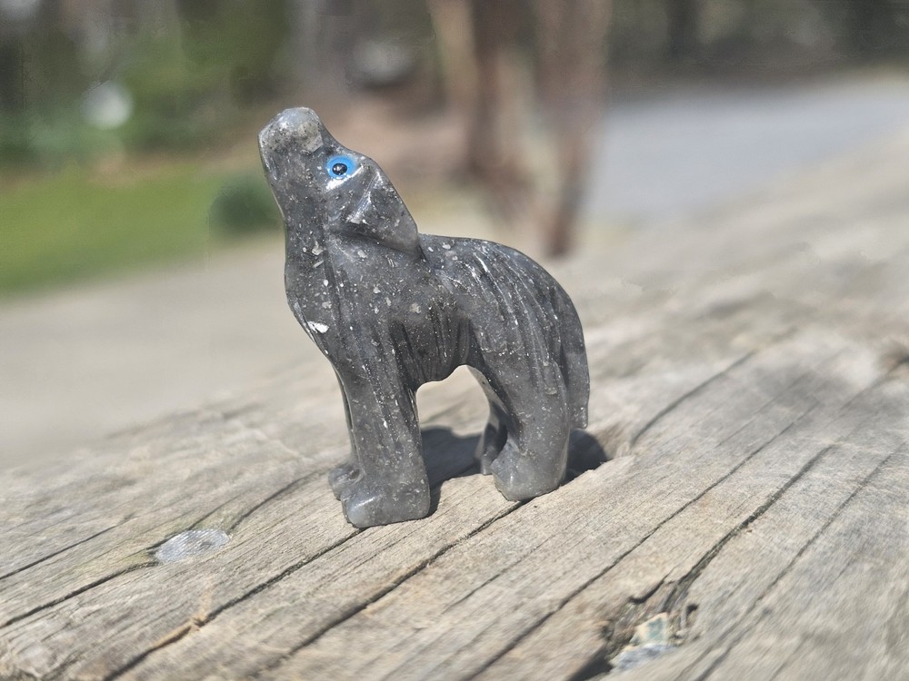 Agate Stone Wolf Small