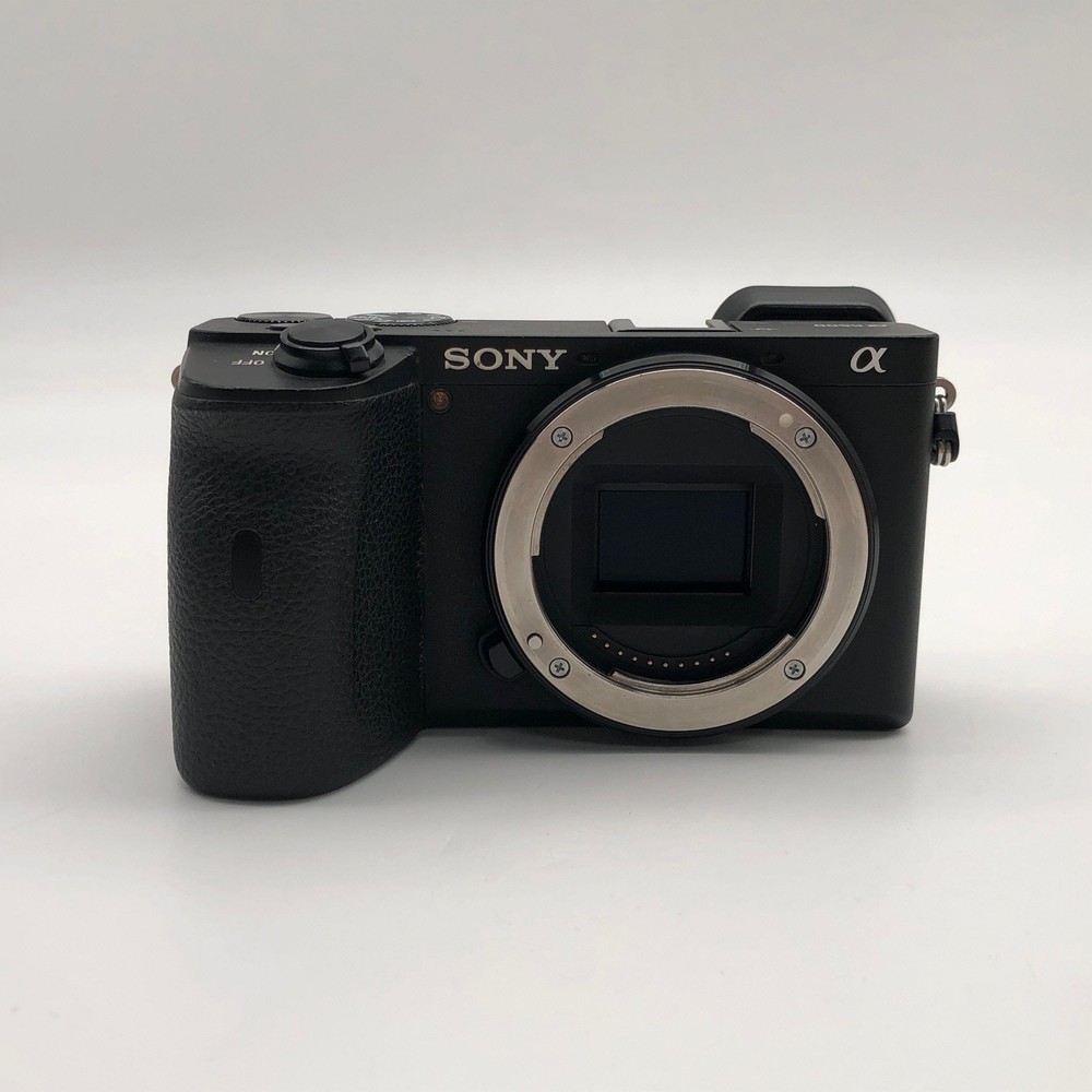 Sony Alpha A6600 Mirrorless Camera Body Excellent