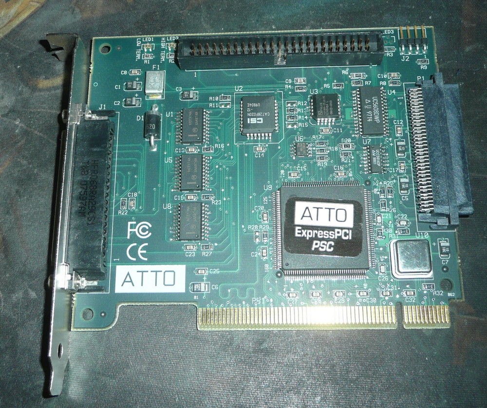 ATTO ExpressPCI PSC Single-Channel UltraWIDE SCSI Host Adapter