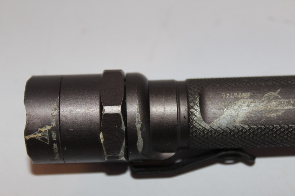 SureFire E2E Executive Elite Flashlight Black 6V Incandescent Tactical Light EDC