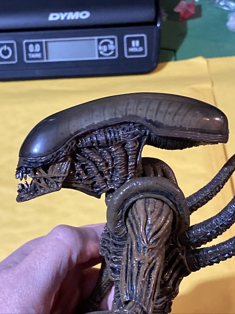 NECA Alien Resurrection Xenomorph Warrior Loose