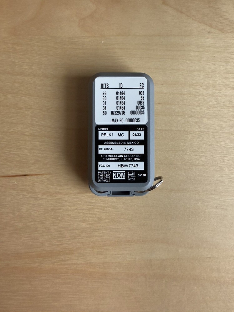 Liftmaster PPLK1 Passport Lite 1-Button Mini Remote Control with Security+ 2.0®