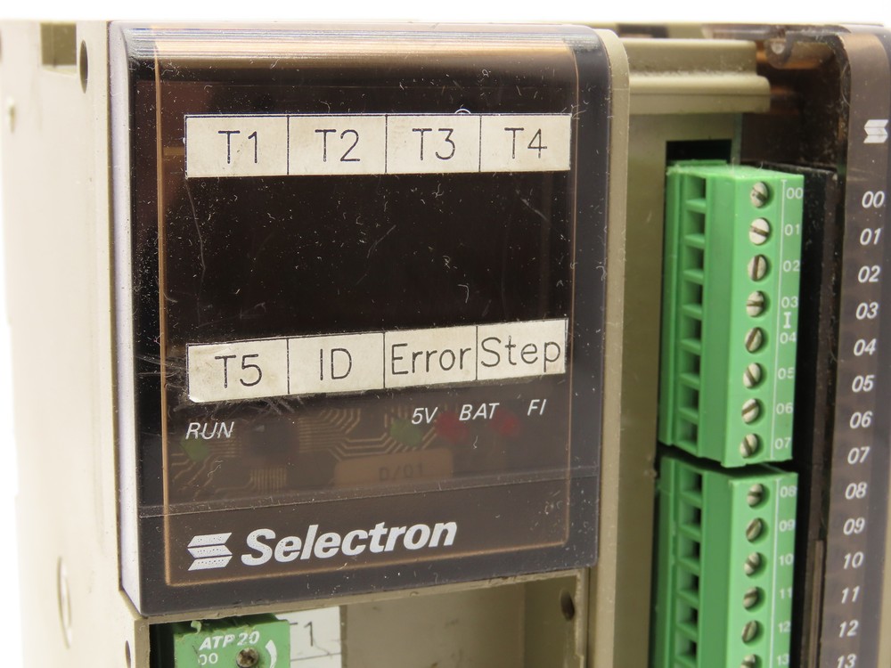 Selectron PMC 22-D/01 Selecontrol PLC Module 18-36VDC