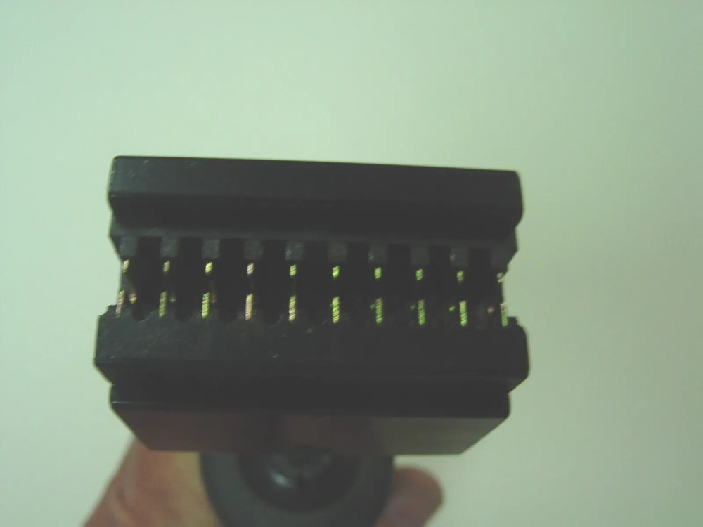 Multi-pair punch down tool for 110 systems.  works great, nice condition.