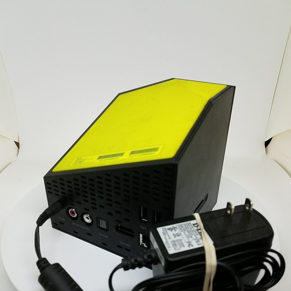 D-Link Boxee Box Digital HD Media Streamer With Adapter