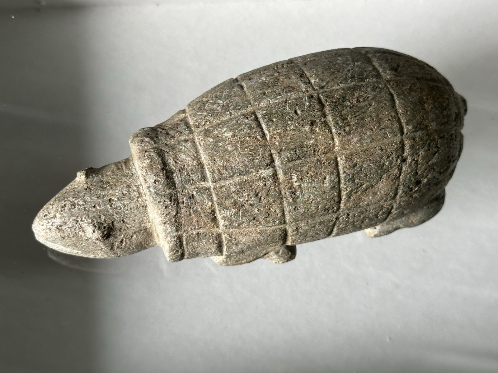 RARE CARVED STONE TURTLE EFFIGY FROM THE COLUMBIA RIVER, OREGON, MOTLEY COA