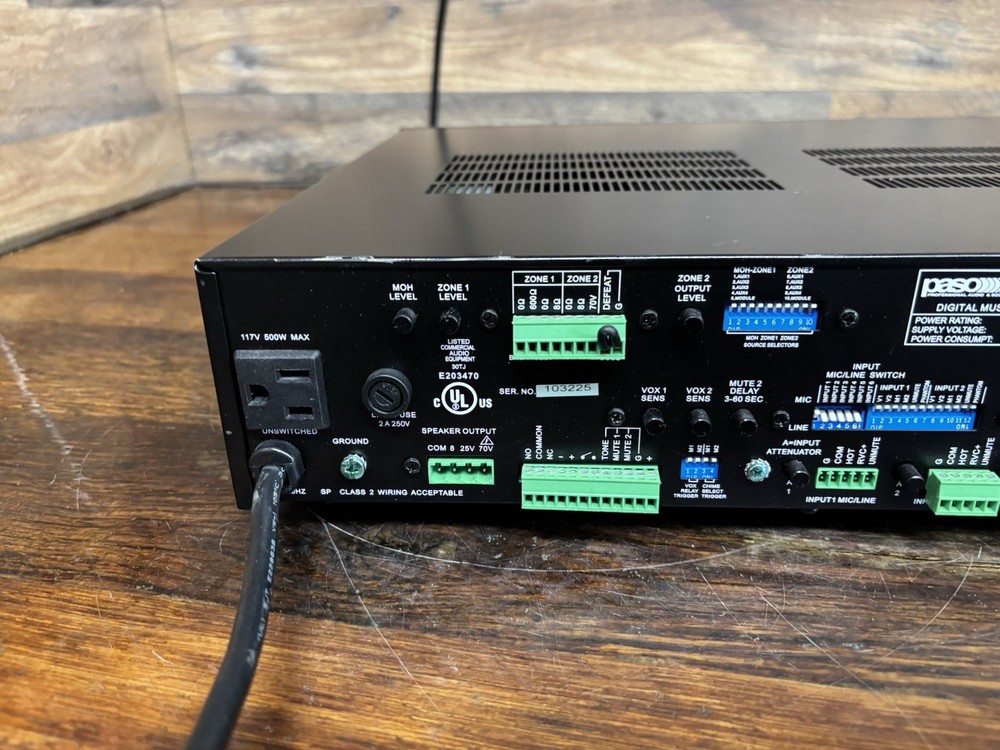 PASO DIGITAL MUSIC AMPLIFIER DMS3040B