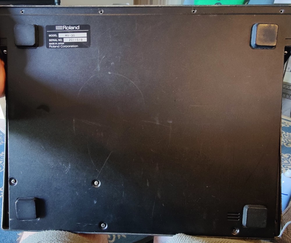 Roland MV-30 Studio M