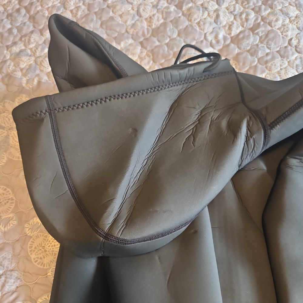 Hyperflex Playa 2mm Neoprene Jacket - Black