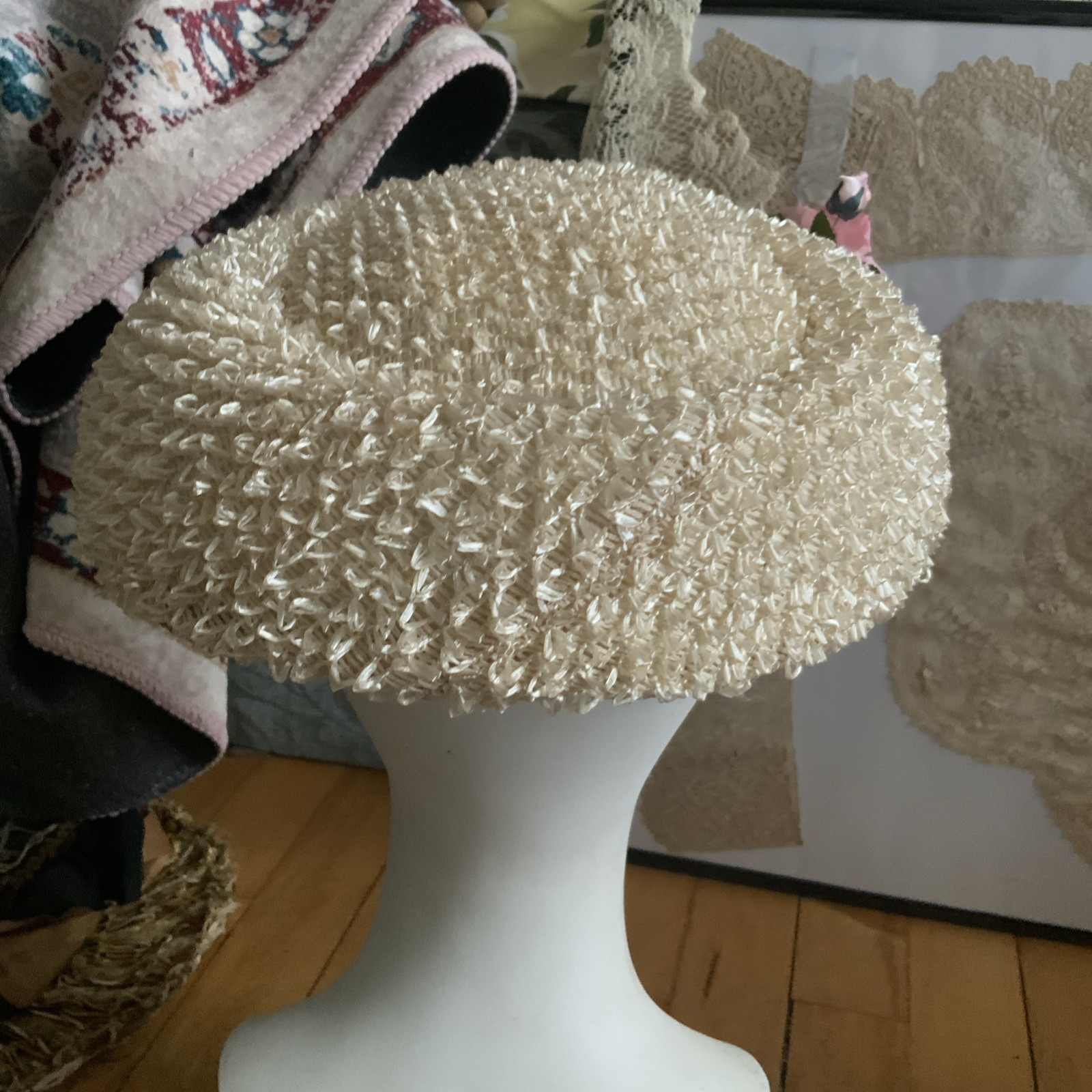 Vintage Wide Saucer Woman’s Hat In Hat! Derby Church