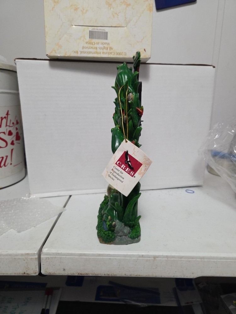 2000 Cadona Clock Collection Tree Frog Clock