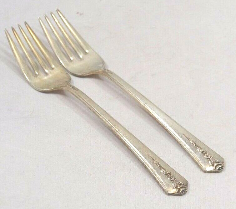 International Silver Silver Plate Spring Garden Flower 2 Salad Forks Flatware