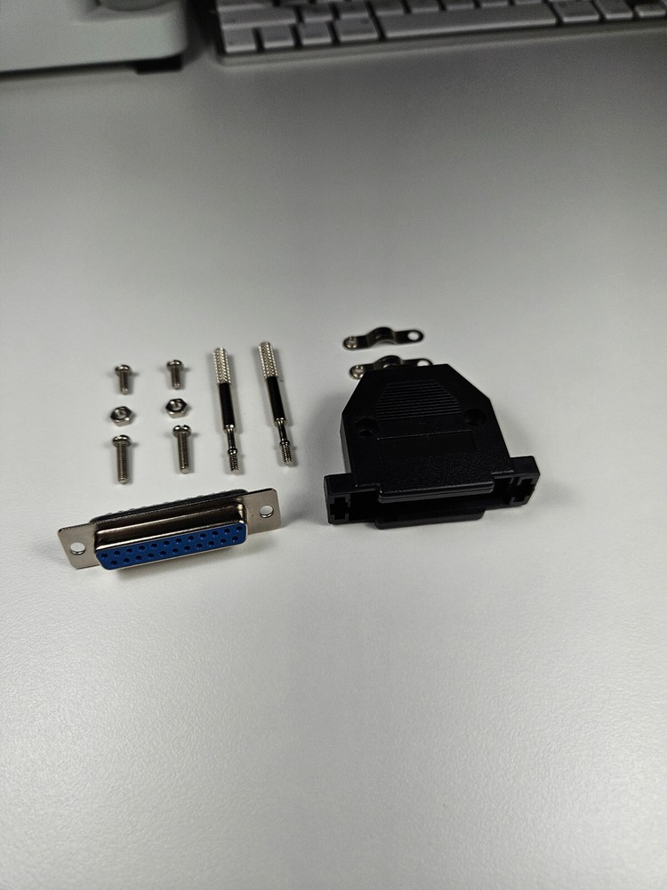 AMIGA VIDEO CABLE CONNECTOR DB23