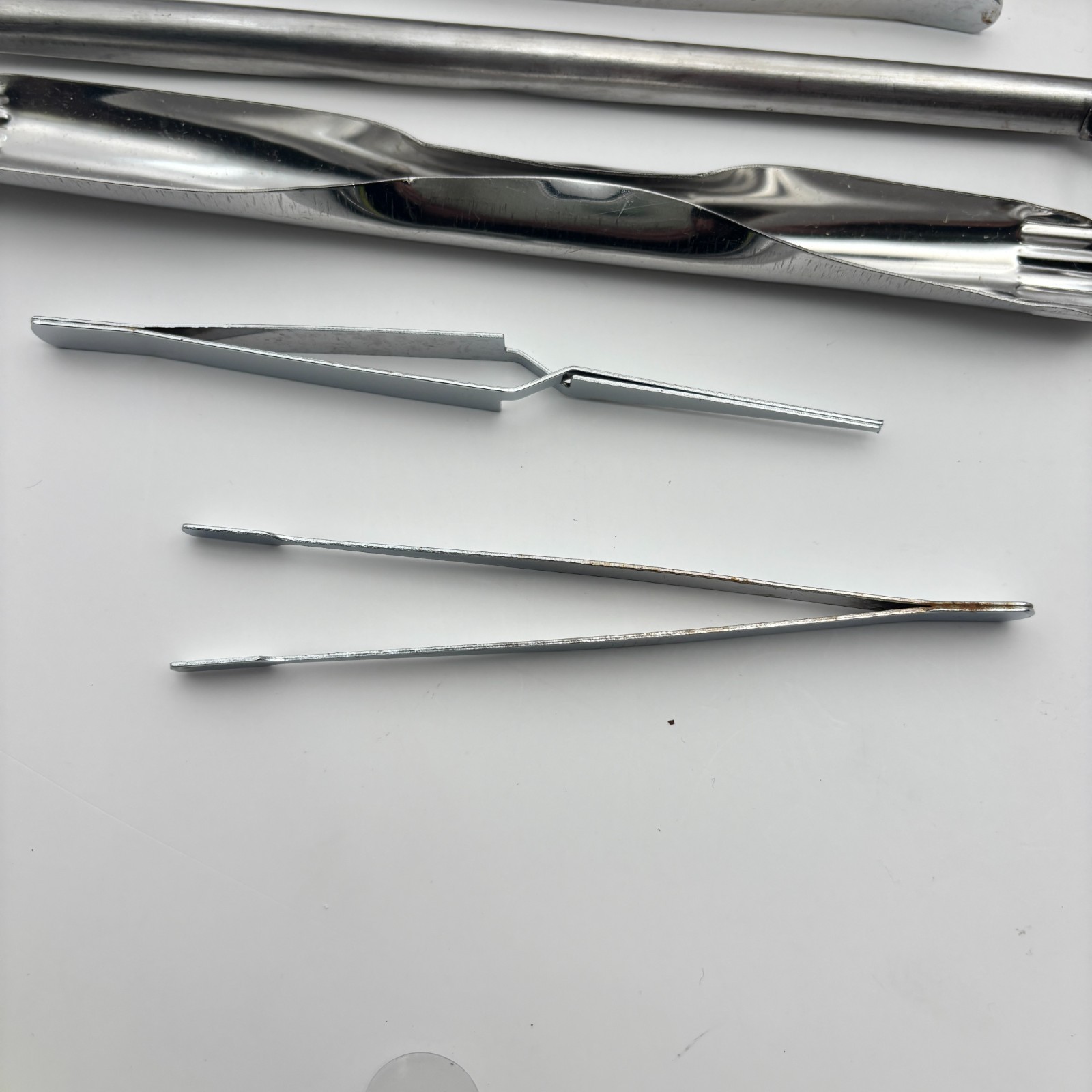 Lot of Comprehensive Wood Carving Tools 33pcs - Chisels, Gouges, Carving Knives