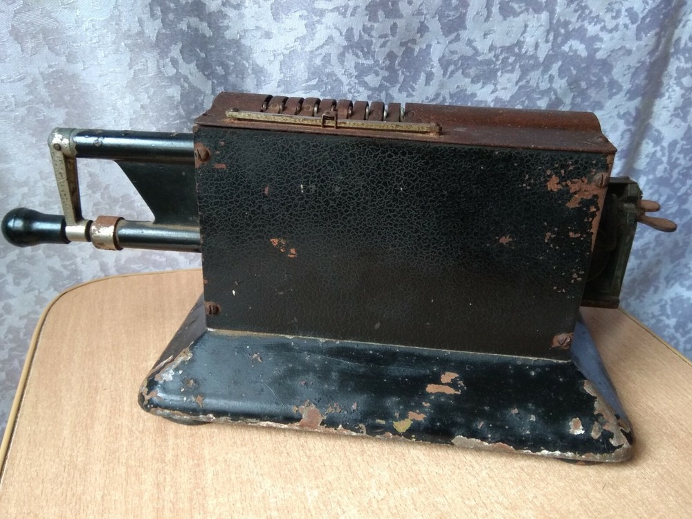 Rare SOVIET RUSSIAN ADDING MACHINE ARITHMOMETER FELIX mechanical calculator USSR