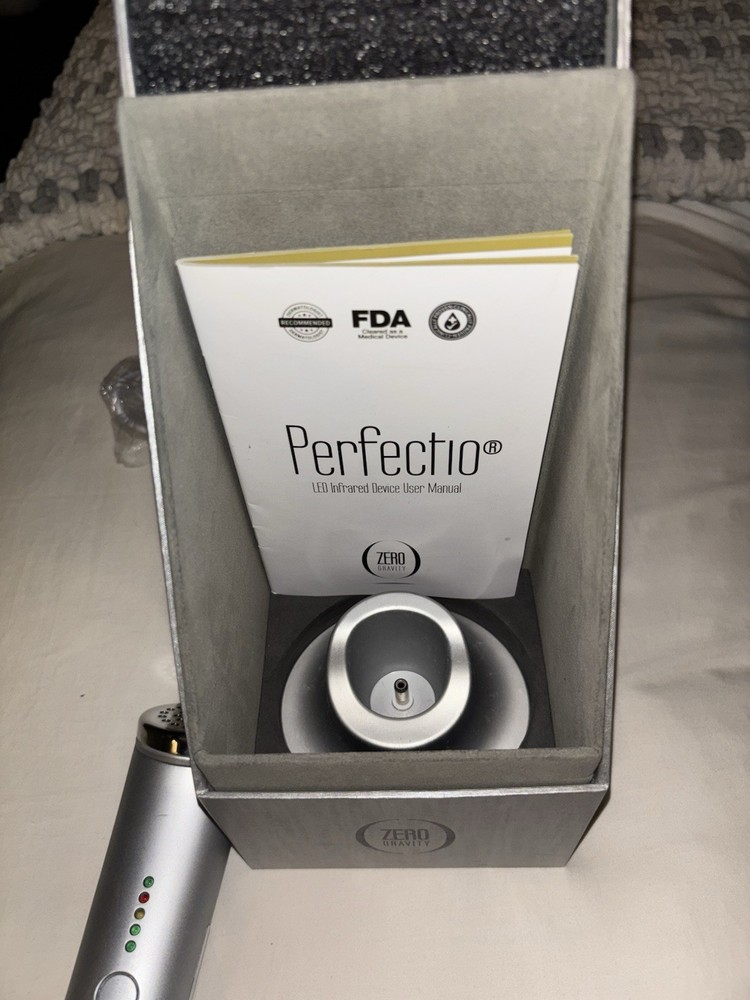 Perfectio by Zero Gravity LED Light Therapy Device - Red & Infrared Anti-Aging