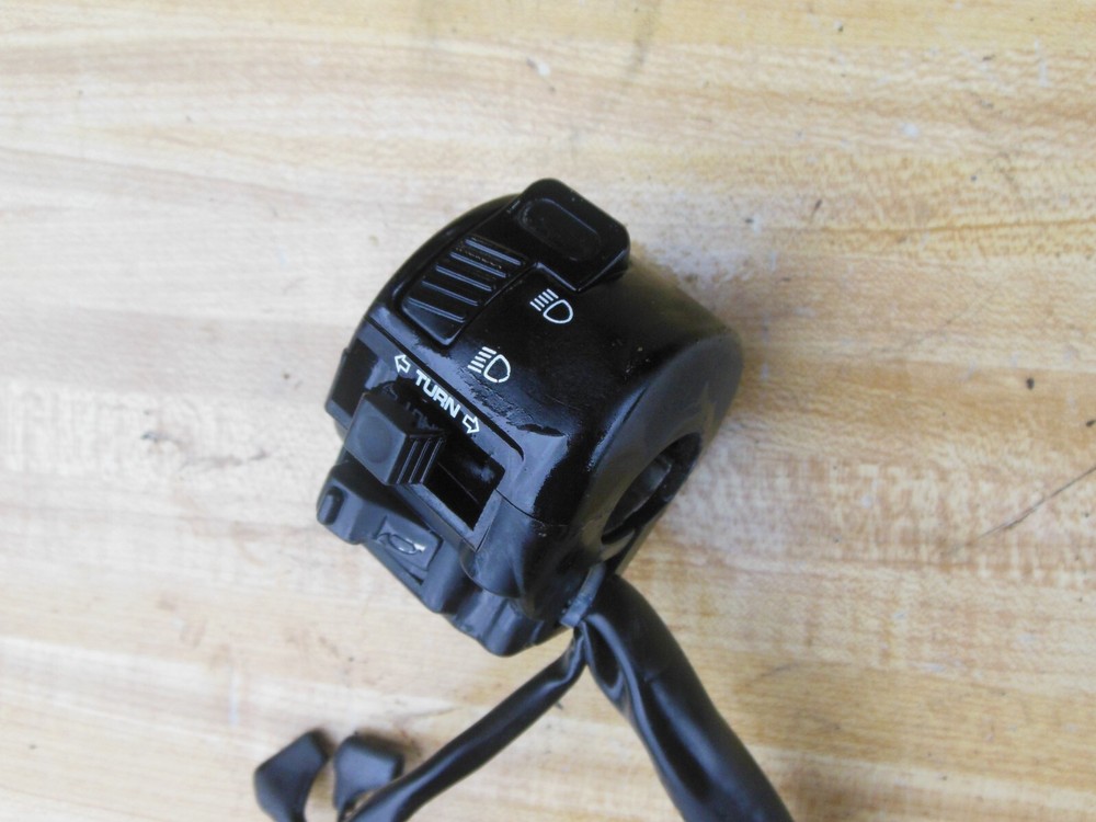 08-11 HONDA CBR1000RR LEFT CONTROL SWITCH
