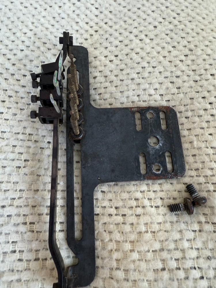 Vintage Compound Bow Archery Sight