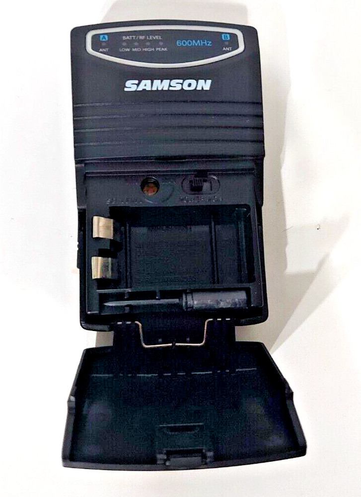 Samson UHF Series One UM1 Micro Diversity Transceiver UT1 Belt Transmitter