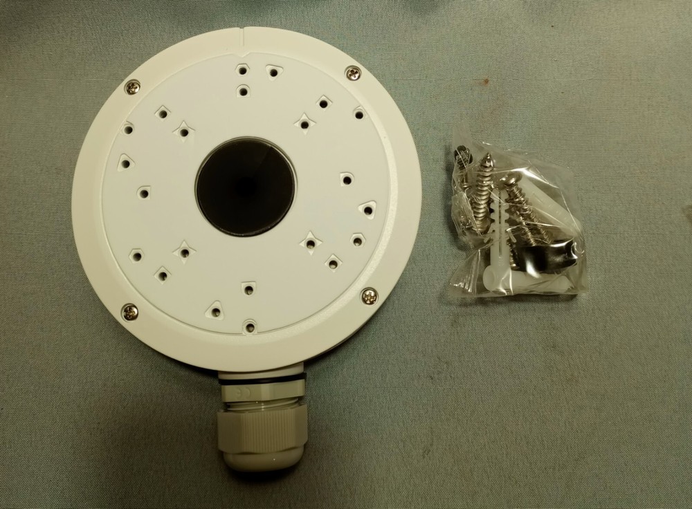 Digital Watchdog Complete Surveillance Solutions DWC-MT9JUNC