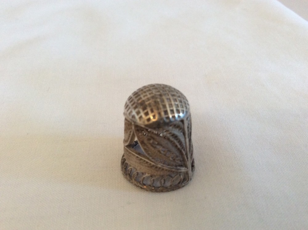 Antique Silver Filigree Thimble