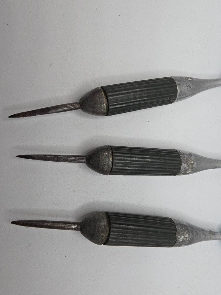 Vintage Dorwin True Balance Darts Set