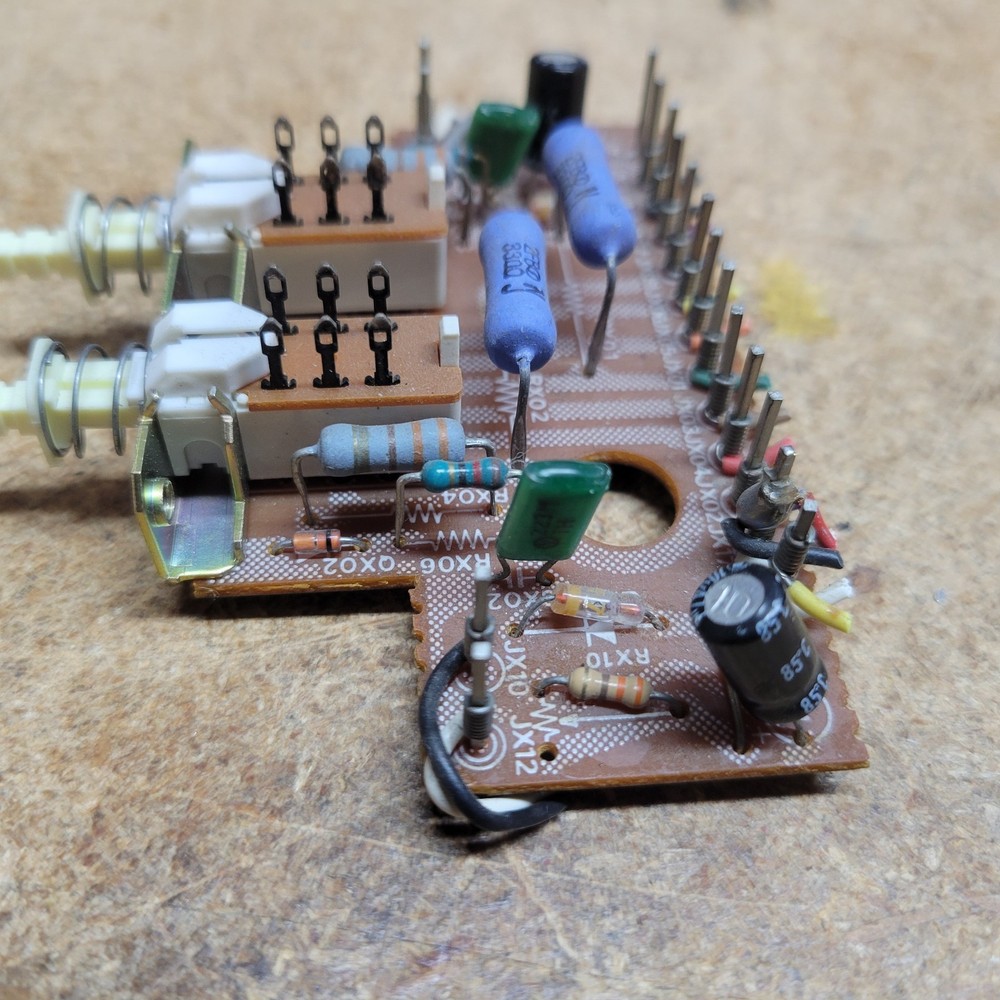 Marantz SR-2000 Speaker Selector board