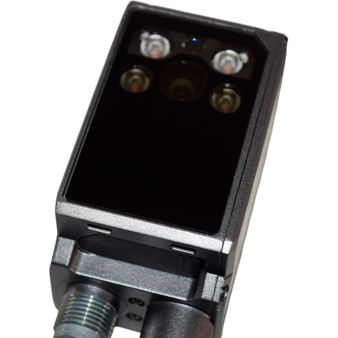 NEW Keyence SR-X100W Autofocus Wide Field Code Reader IP67