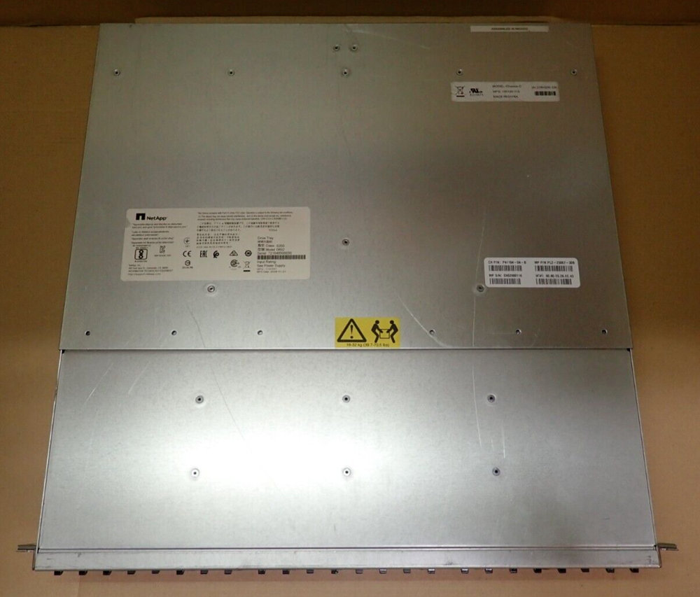 NetApp DE5600 24-Bay Storage Array +13x 800GB +2x 3.2TB SSD 2x Controller 2x PSU