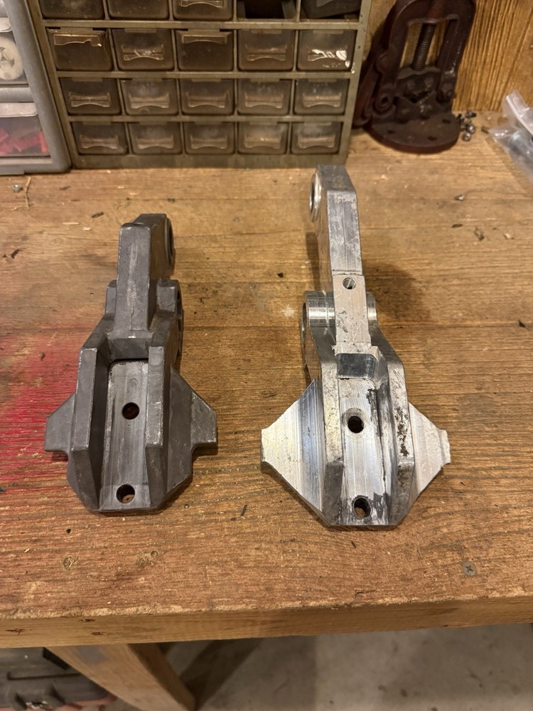 Mcelroy Fusing Machine Facer Bracket ￼