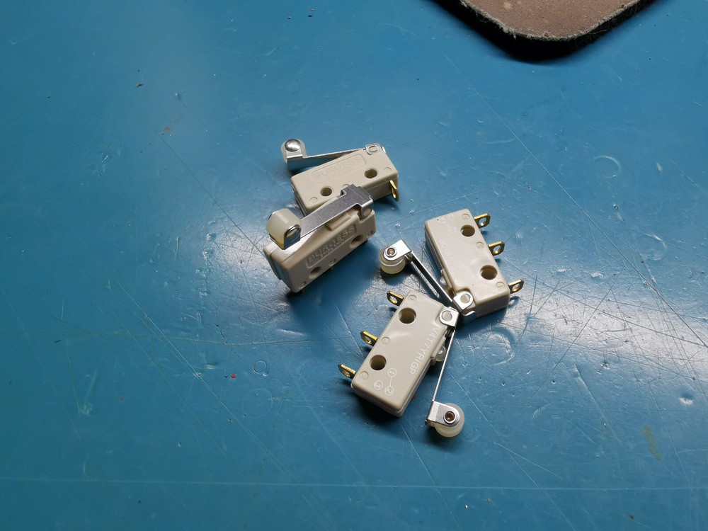 10pcs Limit Switch Burgess Micro Switch V4T7YR1GP Micro Type