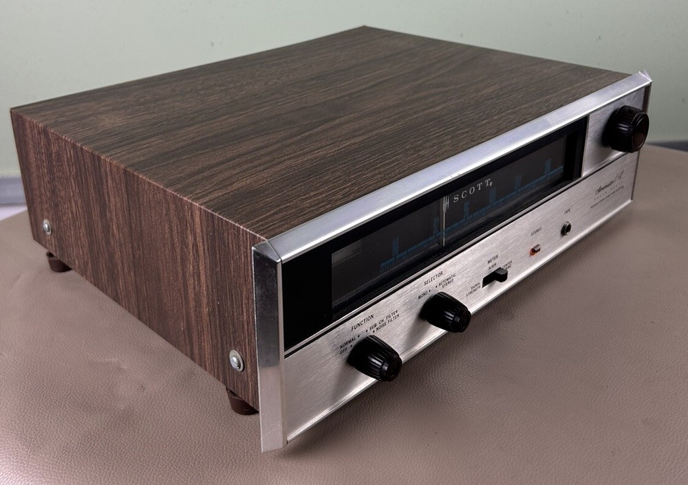 SCOTT LT-112 STEREO TUNER