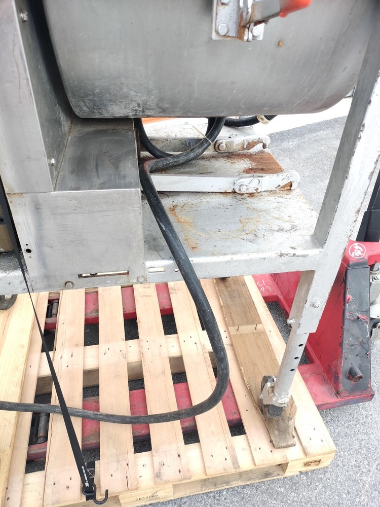 Hollymatic Meat Grinder - Parts Missing