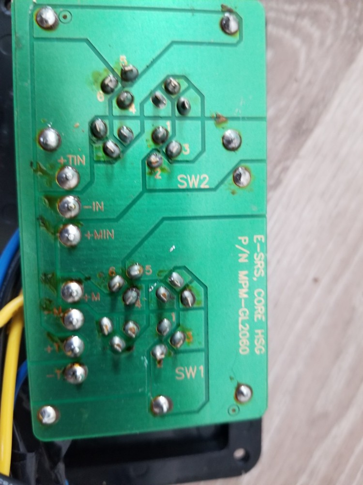 PAIR CERWIN VEGA E712 SPEAKER CONTROL