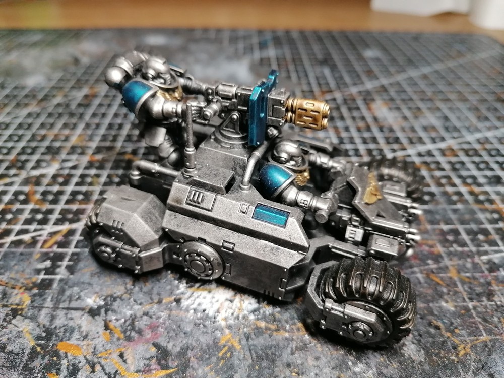 40k Space Marines ATV Invader painted