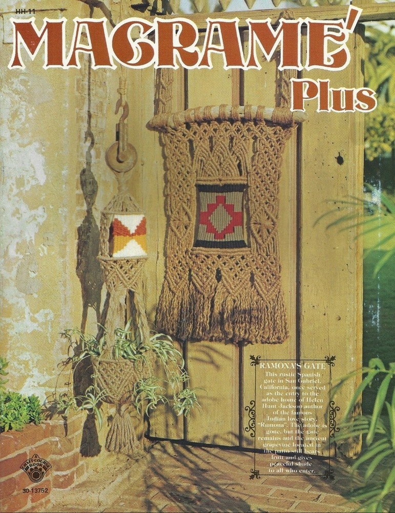 Macrame Plus Vintage Pattern Projects Instruction Book Craft Course 1976 NEW