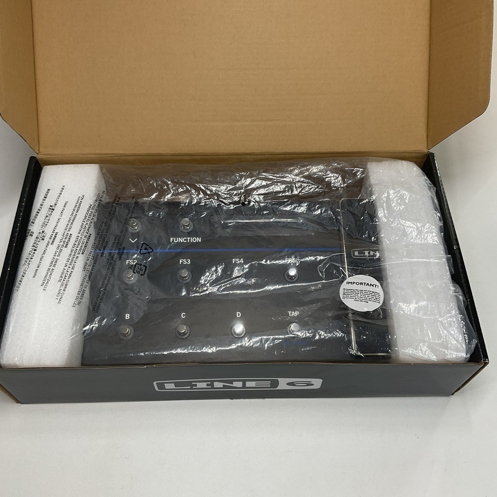 Line 6 FBV 3 Advanced Footswitch NEW Amp Foot Controller Pedalboard Open Box