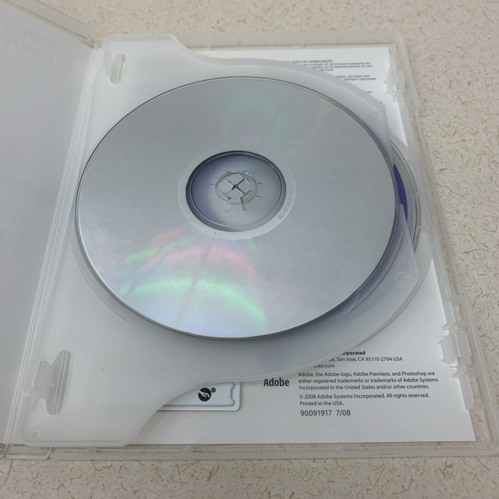 Adobe Photoshop Elements 7 & Premiere Elements 7 + Key 2 Discs