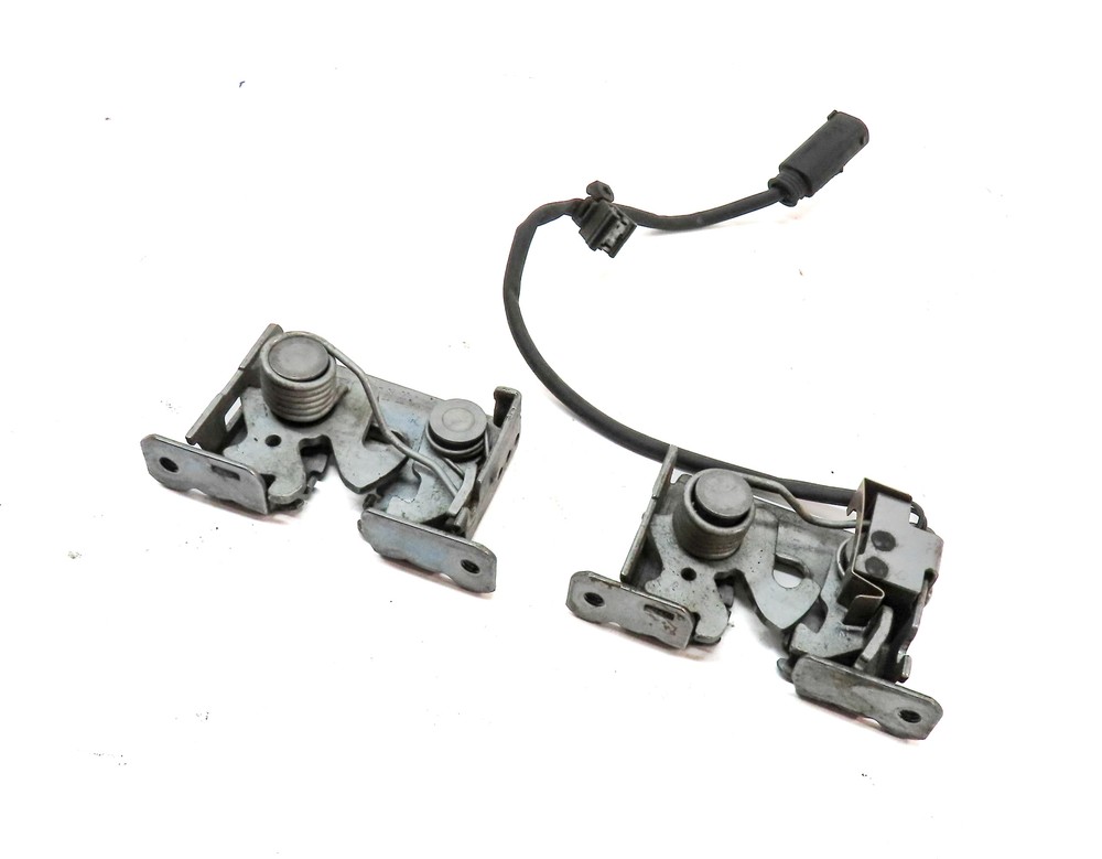 2013 BMW X5 (E70) FRONT HOOD BONNET LID CATCH LOCK LATCH SET/2