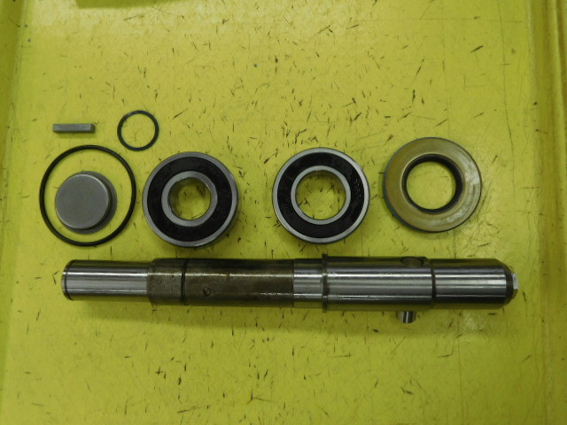 Hobart 60 80,qt H600 L800  Mixer  Agitator Beater Shaft Bearing & Seal Kit