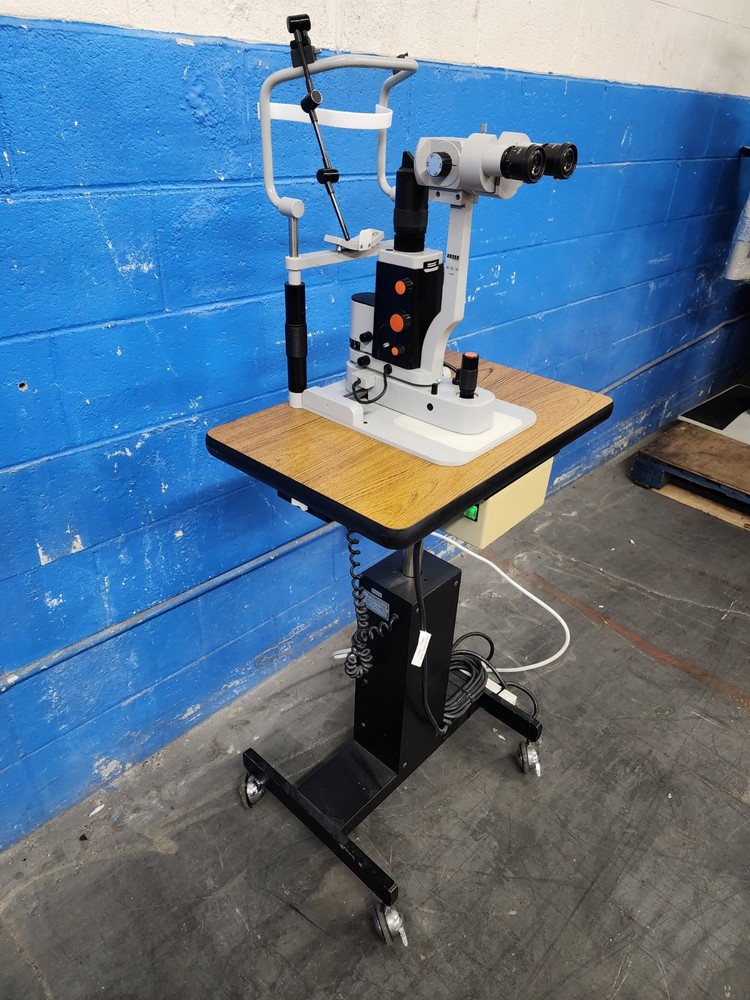 Zeiss 30 SL-M Slit Microscope with Powered Table