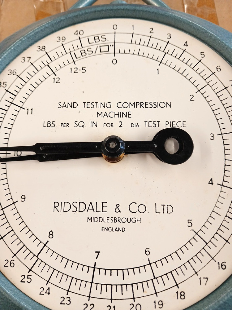 Ridsdale & Co Sand Testing Compression Machine Scale 40lb Foundry Tool New. Blue