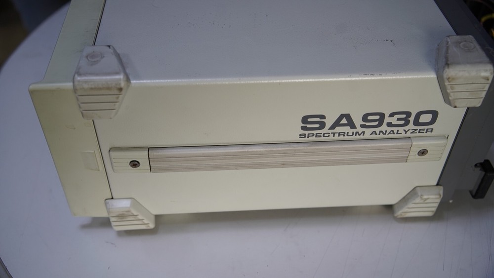 LG SA-930 9KHz-3.0GHz Spectrum Analyzer